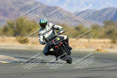 media/Jan-09-2022-SoCal Trackdays (Sun) [[2b1fec8404]]/Turn 14 (10am)/